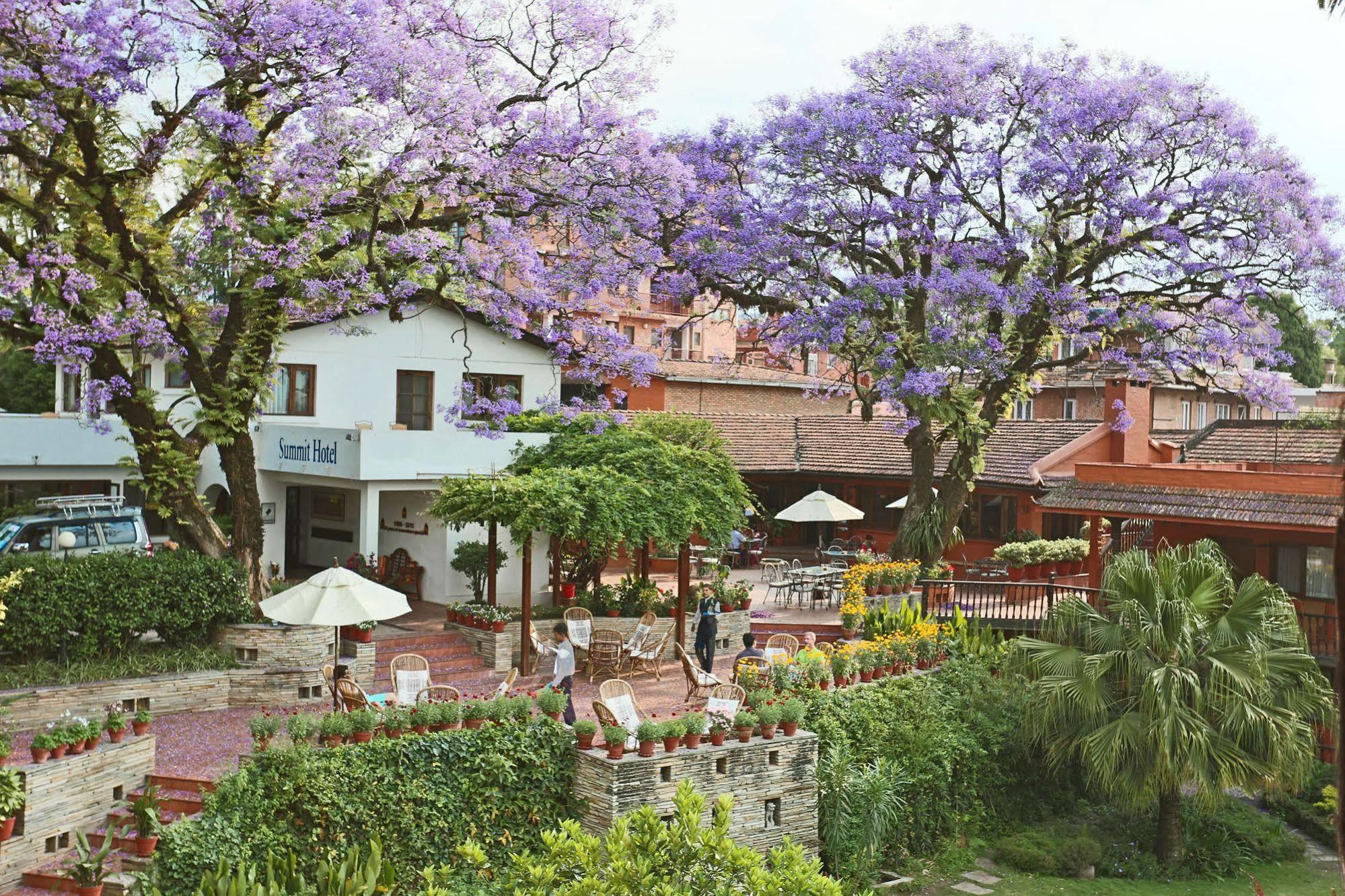 Summit Hotel Lalitpur Exterior photo