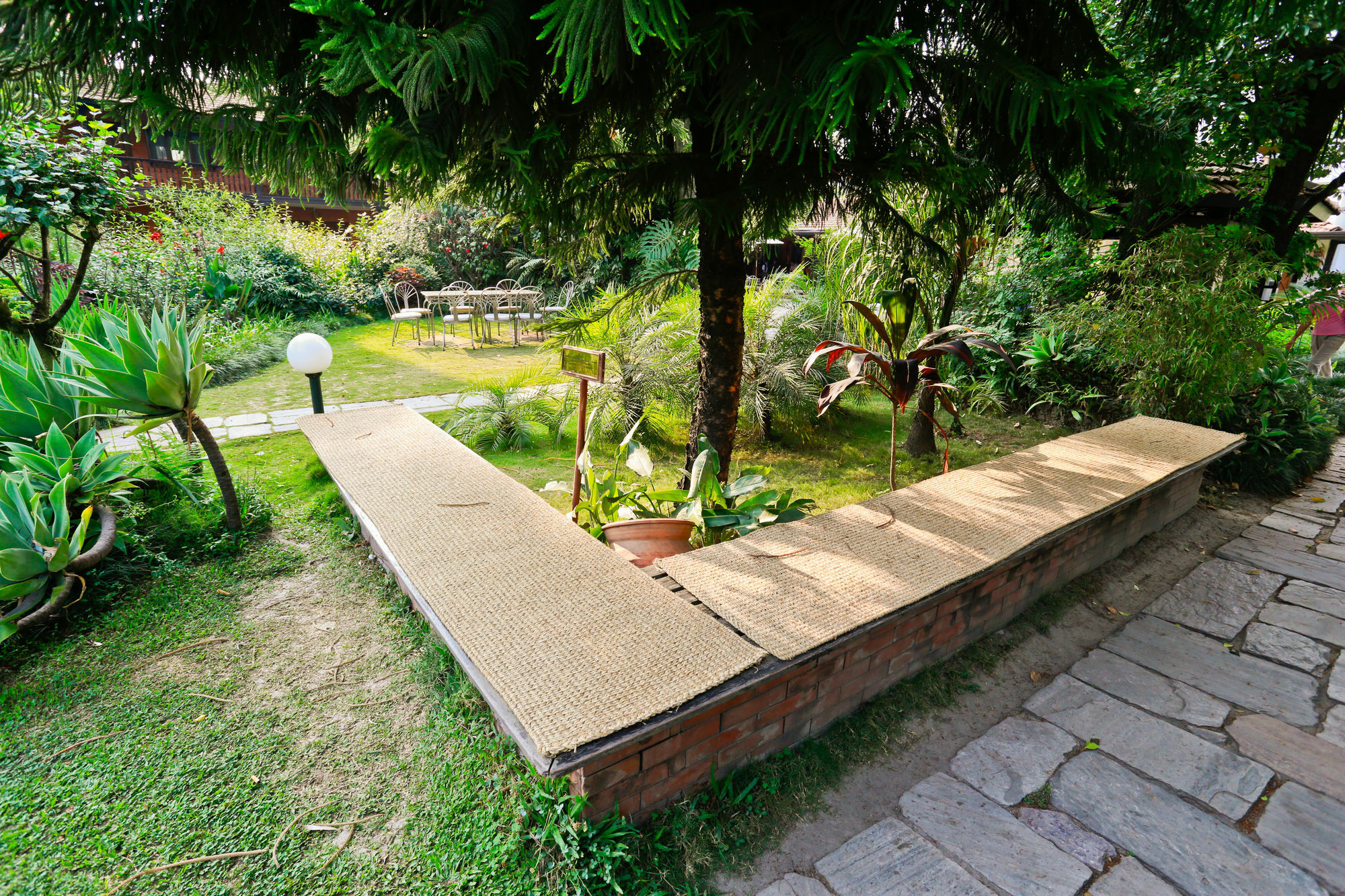 Summit Hotel Lalitpur Exterior photo